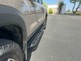 Dominator Xtreme D6 SideSteps W/ Mounting Bracket Kit Text. 2005-2026 Nissan Frontier Go Rhino