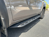 Dominator Xtreme D6 SideSteps W/ Mounting Bracket Kit Text. 2005-2026 Nissan Frontier Extended Cab Go Rhino